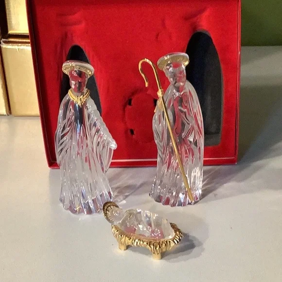 Gorham Crystal Nativity Holy Family